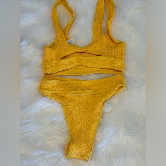 Bond Eye Bikini Bottom & Top - Picture 4 of 4